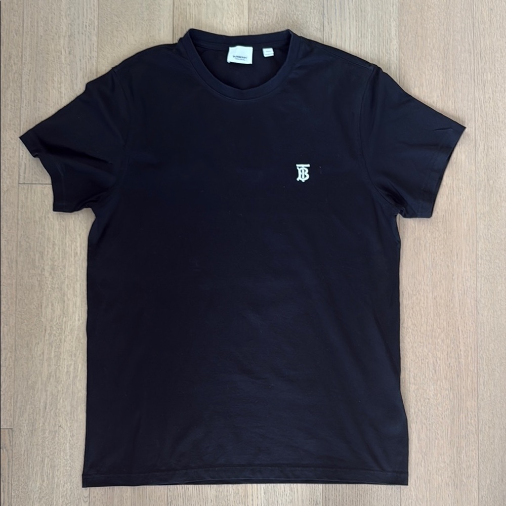 Burberry Black Short Sleeve Tee Size L